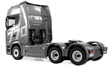 Preview: Scania 770 S Zugmaschine + Tieflader-Sattelauflieger 6x4 1:18 RTR silber