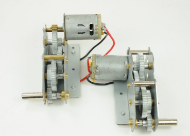 Preview: Metallgetriebe Tiger/Pather Panzer