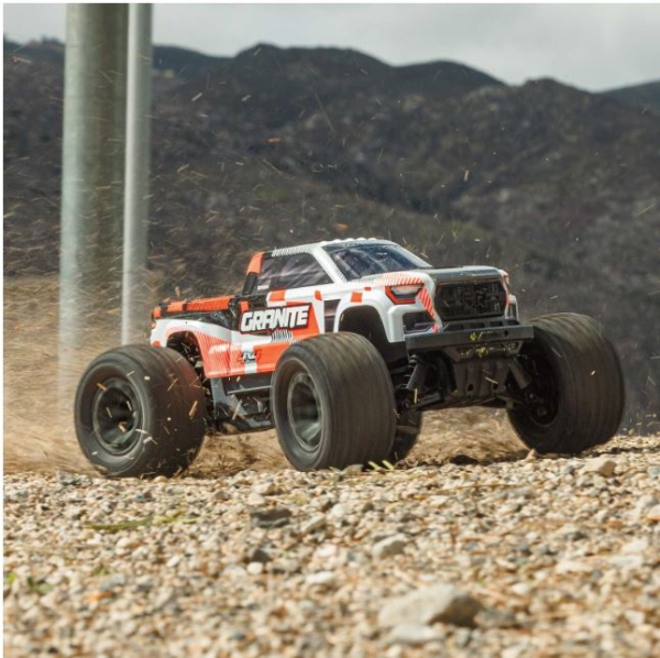 1/10 GRANITE MEGA 665 4X4 RTR Brushed Monster Truck